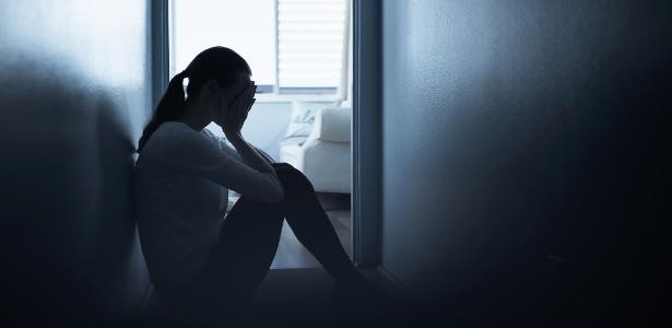 solidao-tristeza-isolamento-1651780261621_v2_615x300.jpg